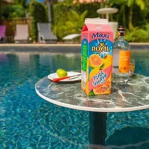 https://les-joyaux-de-balata.comcaribbean.com