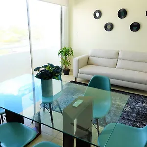 https://ideal-tu-casa-fuera-de-casa.quintano-roohotels.com